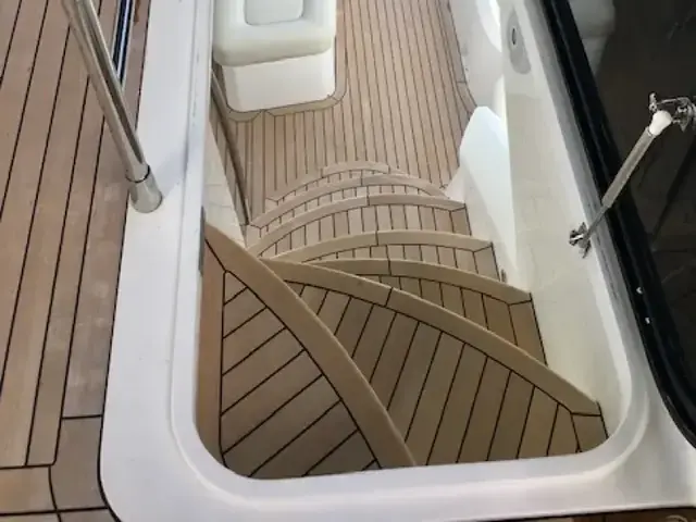 Sunseeker Manhattan 55