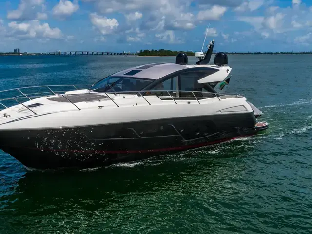 Sunseeker Predator