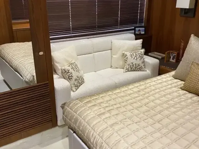 Sunseeker Manhattan 55