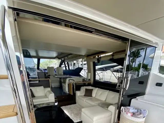 Azimut Flybridge