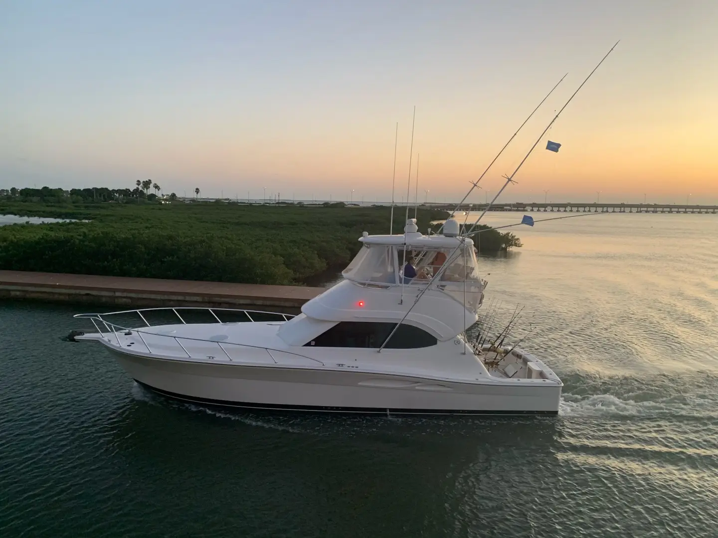 2008 Riviera 42 flybridge