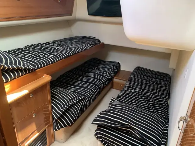 Riviera 42 Flybridge