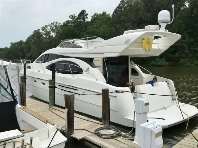 Azimut 46