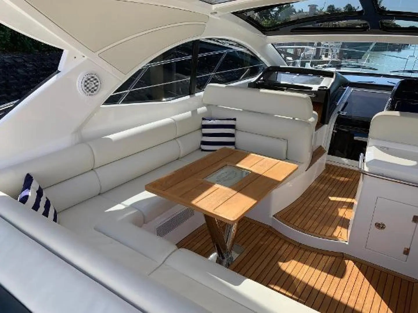 2014 Sunseeker san remo