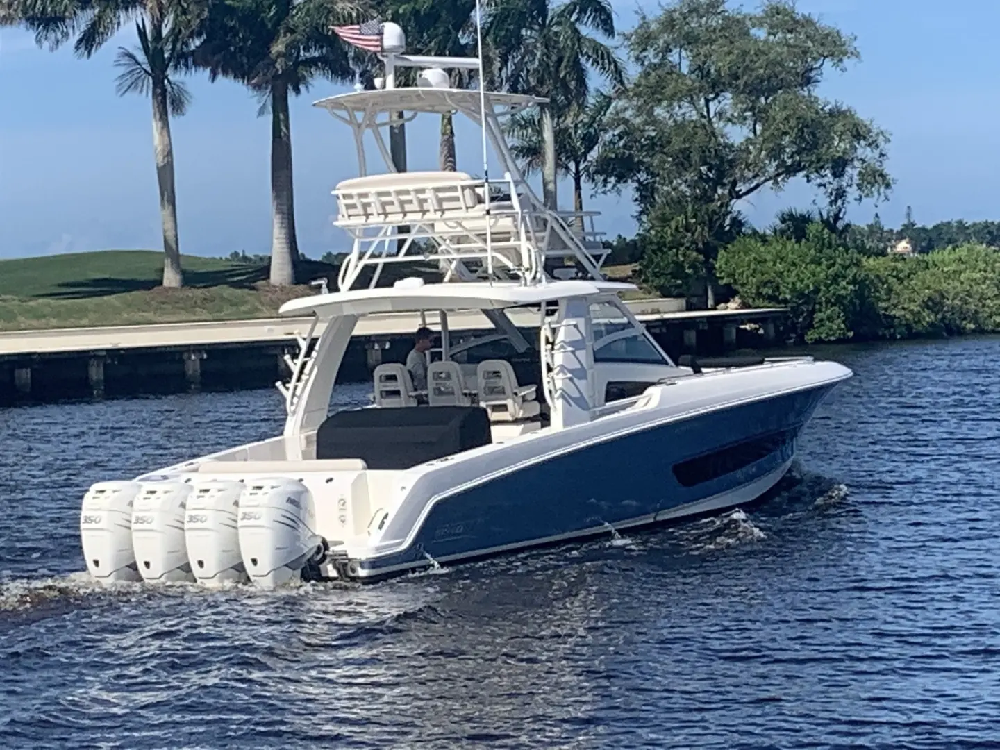 2017 Boston Whaler 420 outrage