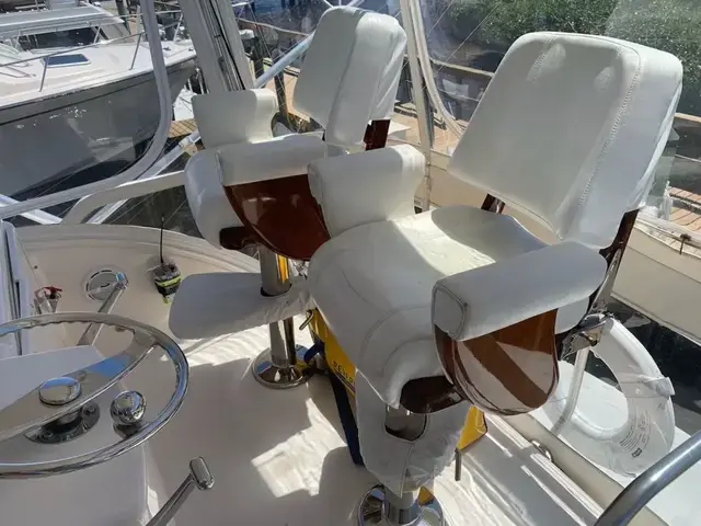 Tiara Yachts 3900 Convertible