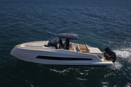 377 Coupe Outboard - Astondoa