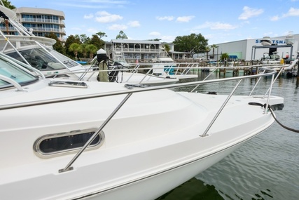 Boston Whaler 350 Defiance