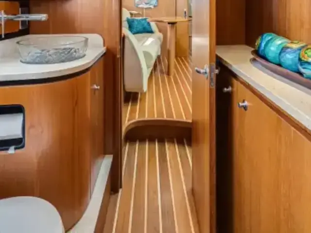 Tiara 3900 SOVRAN