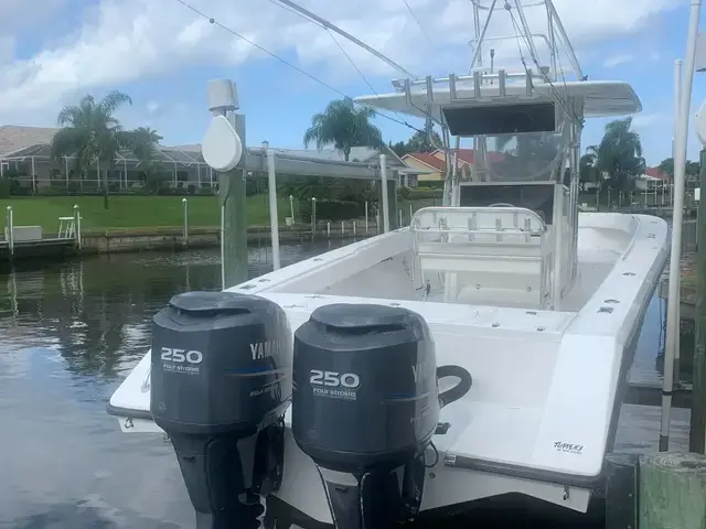 Venture Boats 34 Center Console