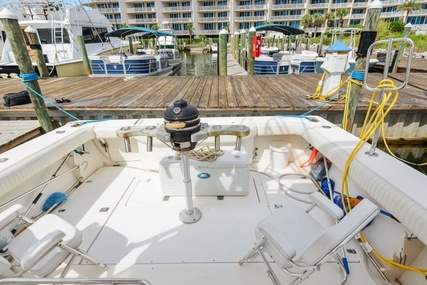 Boston Whaler 350 Defiance