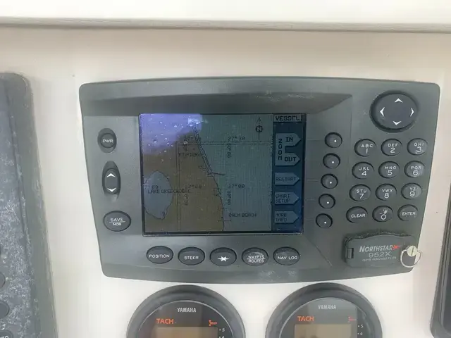 Venture 34 Center Console