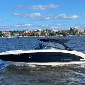 2016 Regal 3200 Bowrider