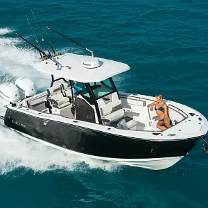 2022 Blackfin Boats 272 CC