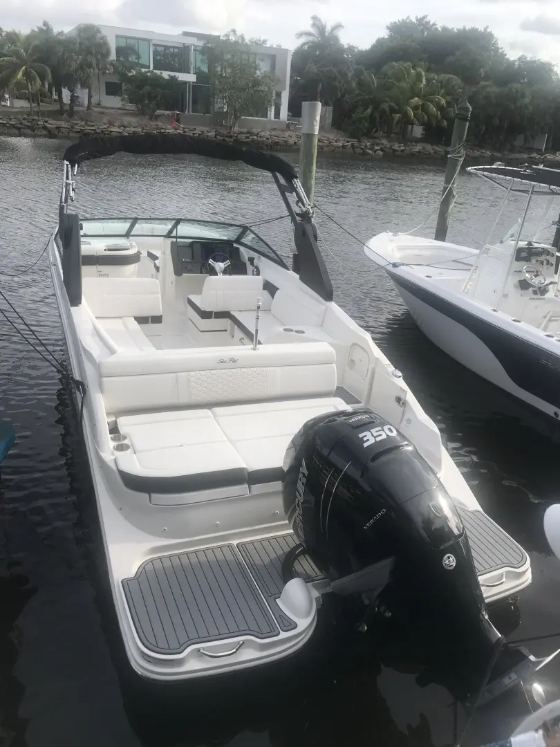 2019 Sea Ray sdx 270 ob