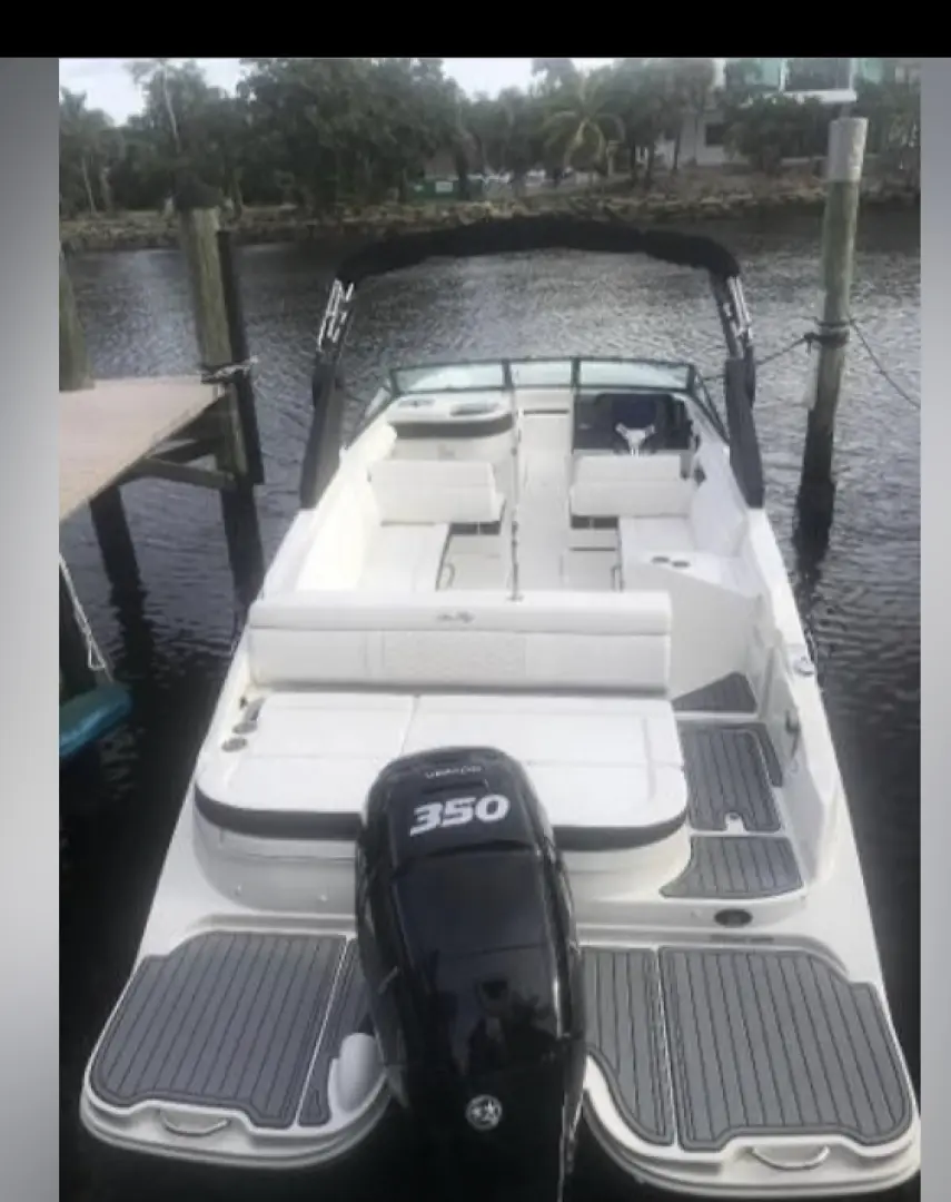 2019 Sea Ray sdx 270 ob