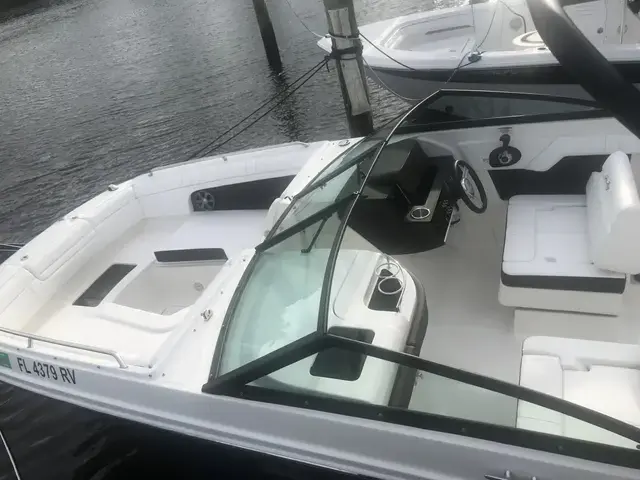 Sea Ray SDX 270 OB