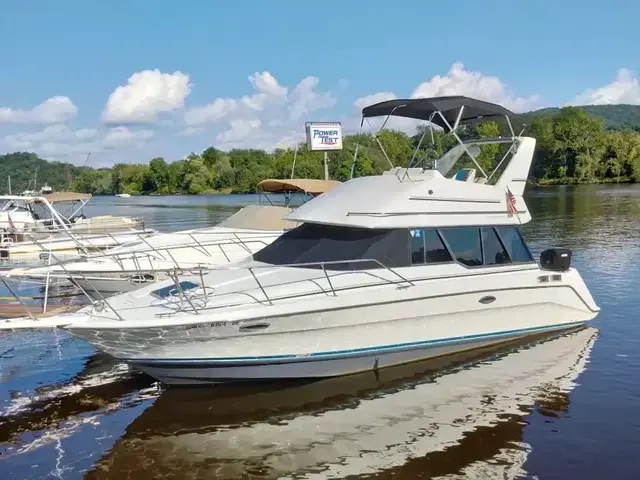 Bayliner 3058