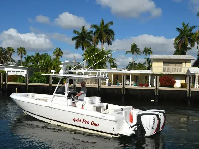 Intrepid 300 Center Console