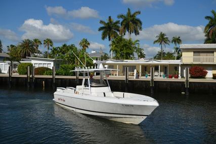 Intrepid 300 Center Console