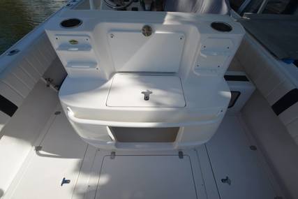 Intrepid 300 Center Console