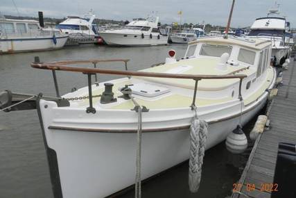 Classic Yachts Logan 33