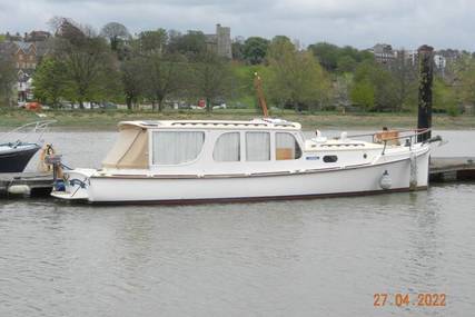 Classic Yachts Logan 33