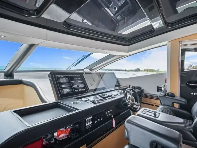 Sunseeker Predator 80