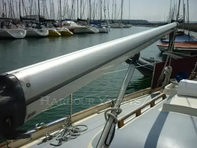 Tradewind 35