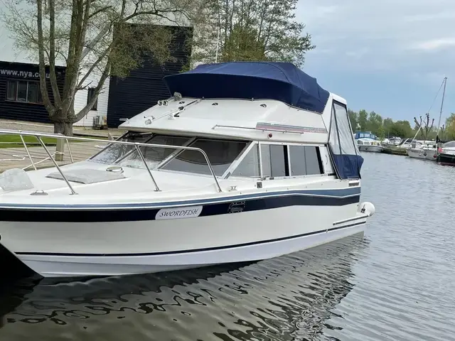 Bayliner 2450