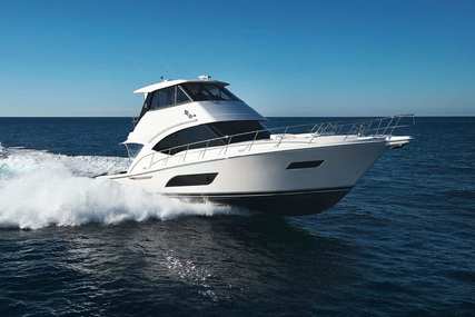 Riviera 57 Enclosed Flybridge