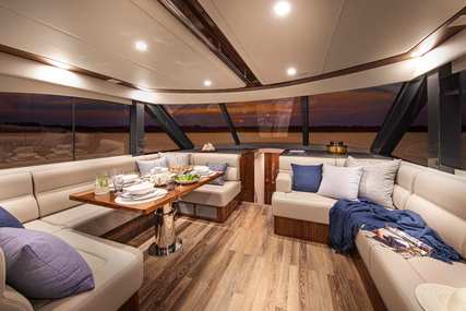 Riviera 57 Enclosed Flybridge