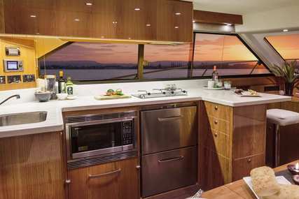 Riviera 43 Open Flybridge