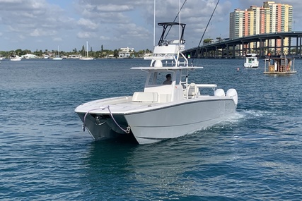 Invincible 37 Catamaran