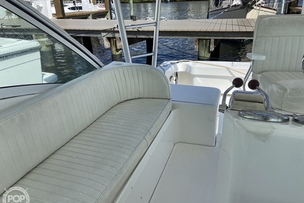 Luhrs 32 Open