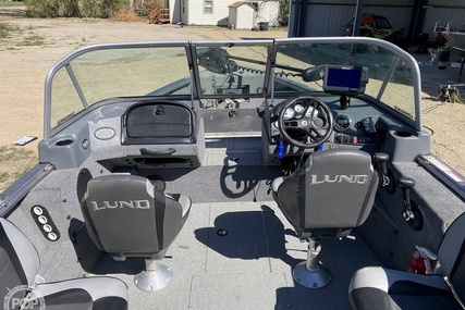 Lund Sport Angler