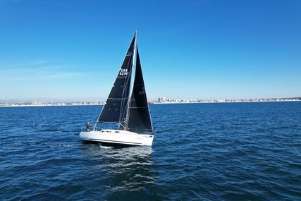 Beneteau 10R