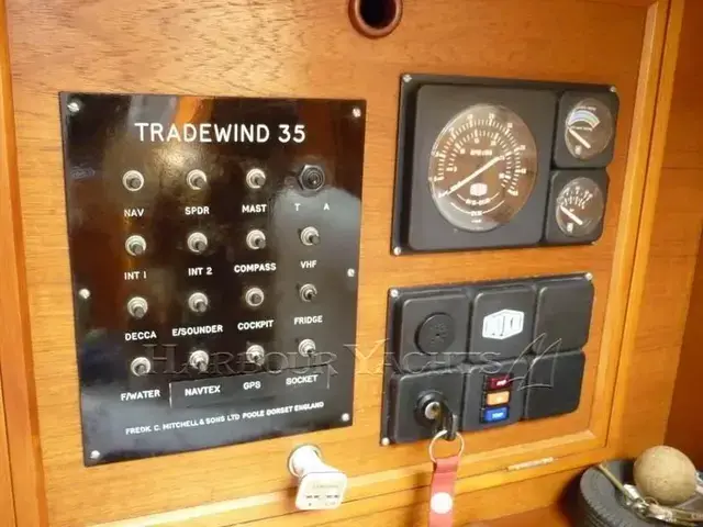 Tradewind 35