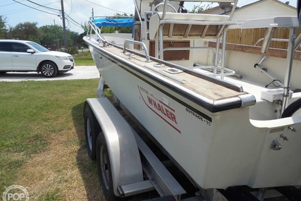 Boston Whaler 18 Outrage