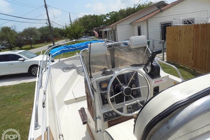 Boston Whaler 18 Outrage