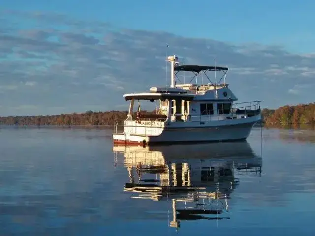 Albin 36 Express Trawler