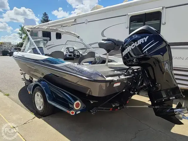 Ranger Boats Reata190 LS