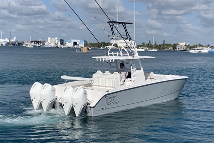 Invincible 37 Catamaran