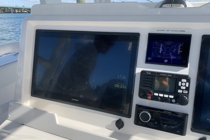 Invincible 37 Catamaran