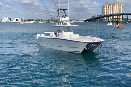 Invincible 37 Catamaran