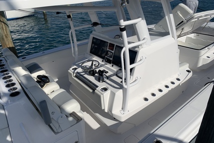 Invincible 37 Catamaran