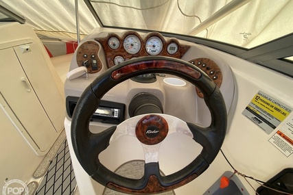 Rinker 232 Captiva Bowrider