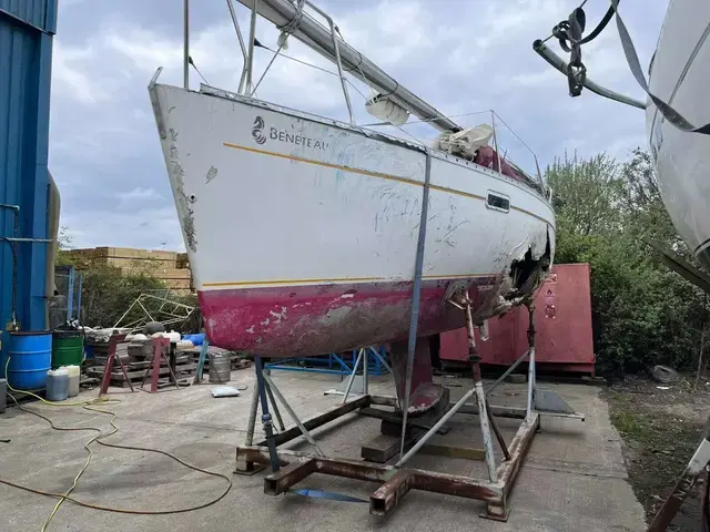 Beneteau Oceanis Clipper 281