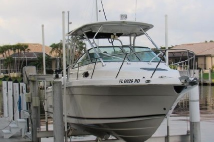 Robalo R 265 Walkaround