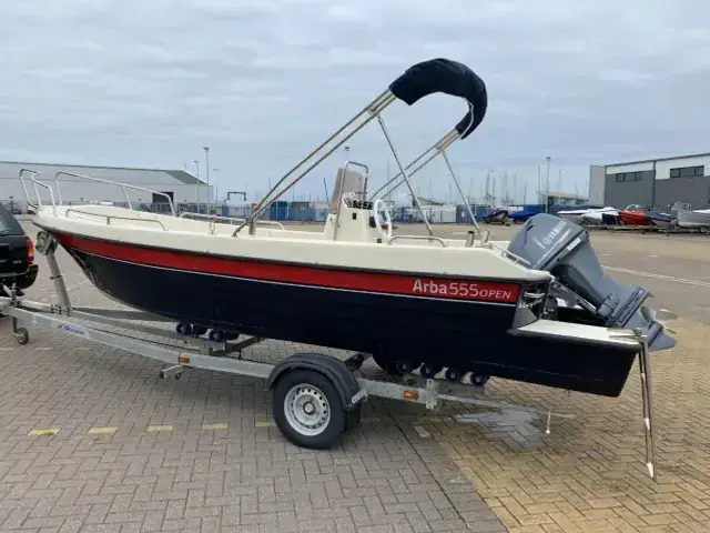 Arba 555 Day Boat